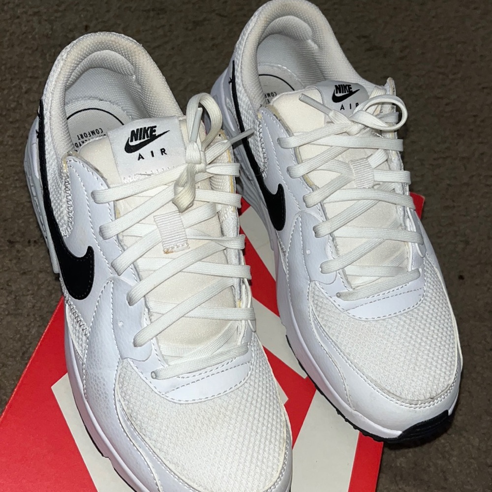 NIKE AIR MAX EXCEE